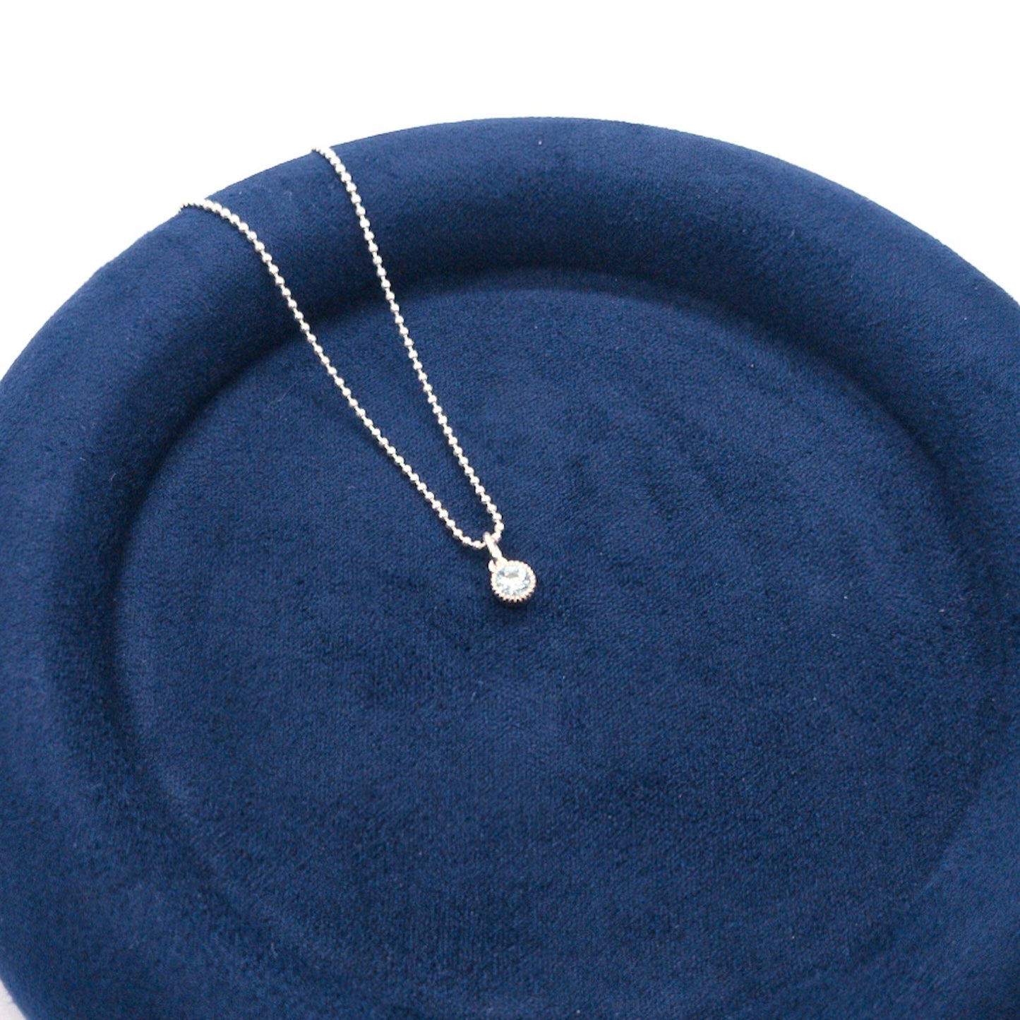 Pendentif Numéro Deux