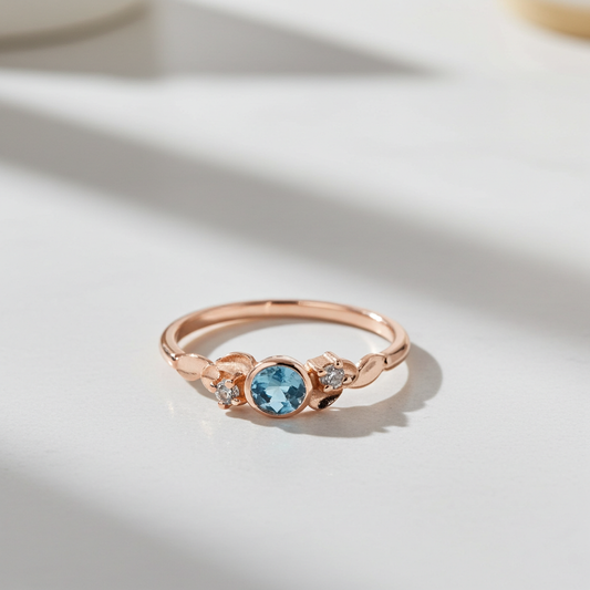 Bague Ariane détail sertissage saphirs 1,5mm