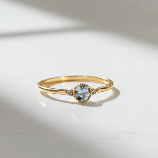 Bague Justine or jaune 18K saphir Montana rose cut serti mille grains