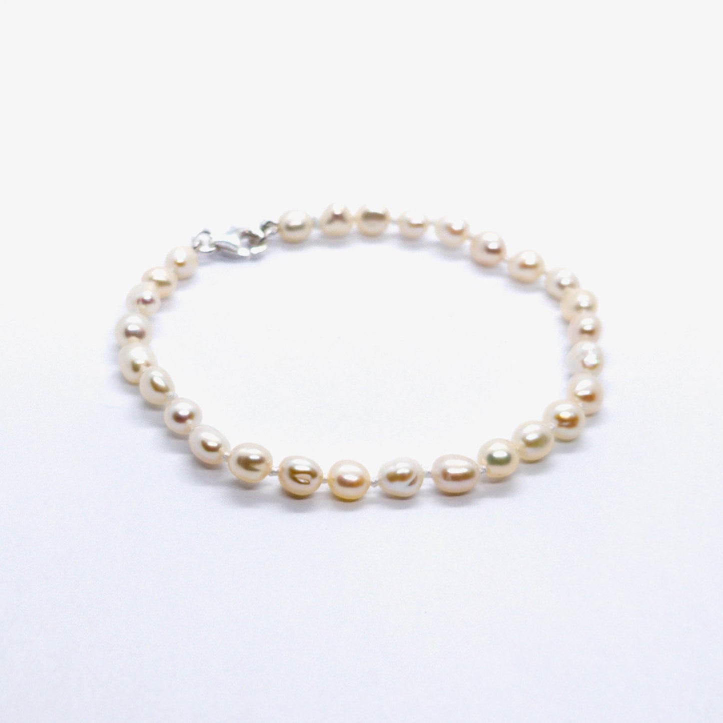 Bracelet de perles keshis